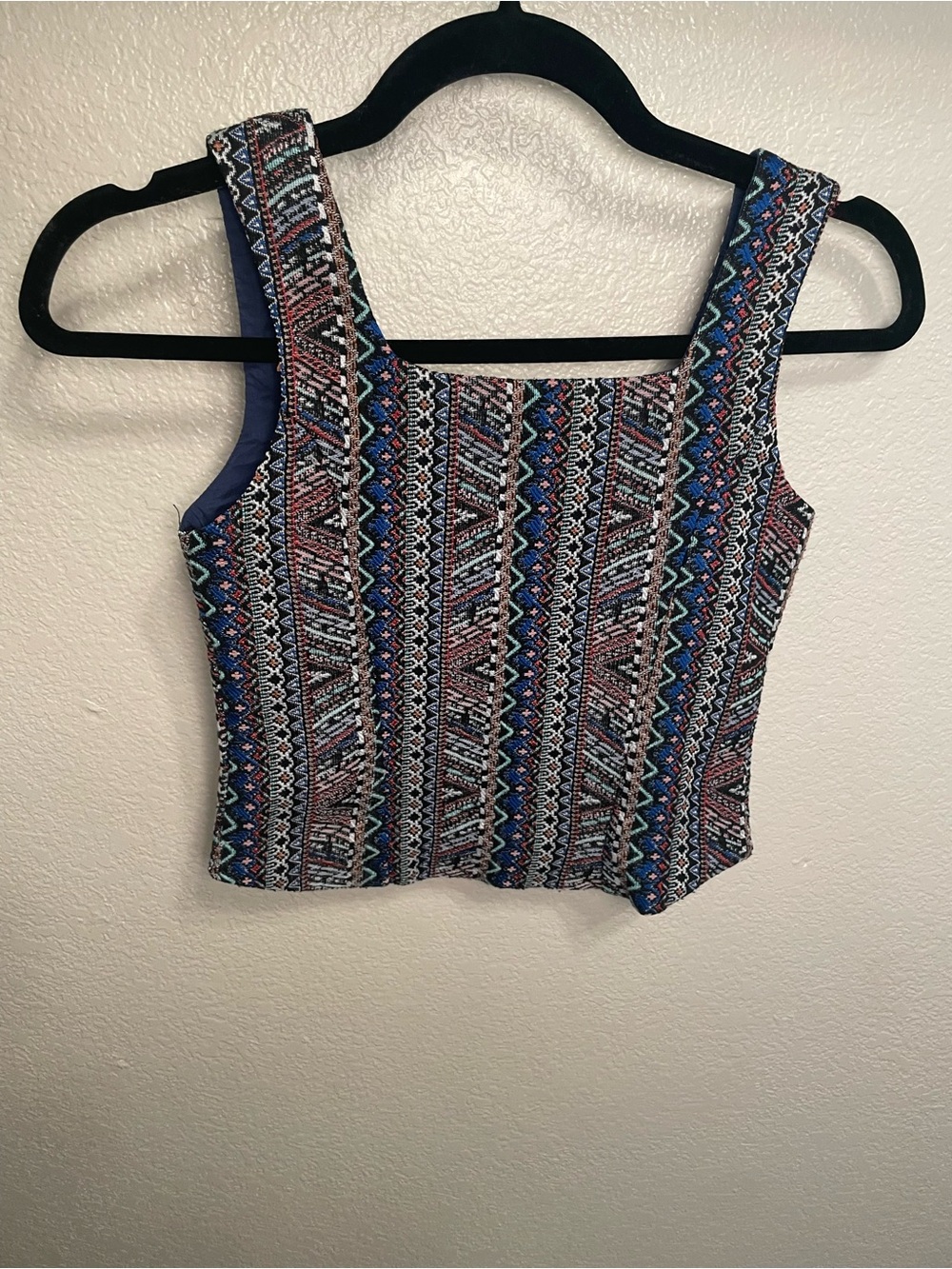 Truce cropped Woven tribal Pattern crop top summer festival cotton blend sz L